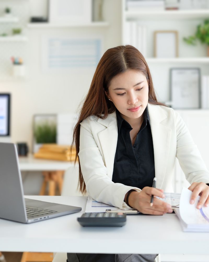 Payroll specialists at work